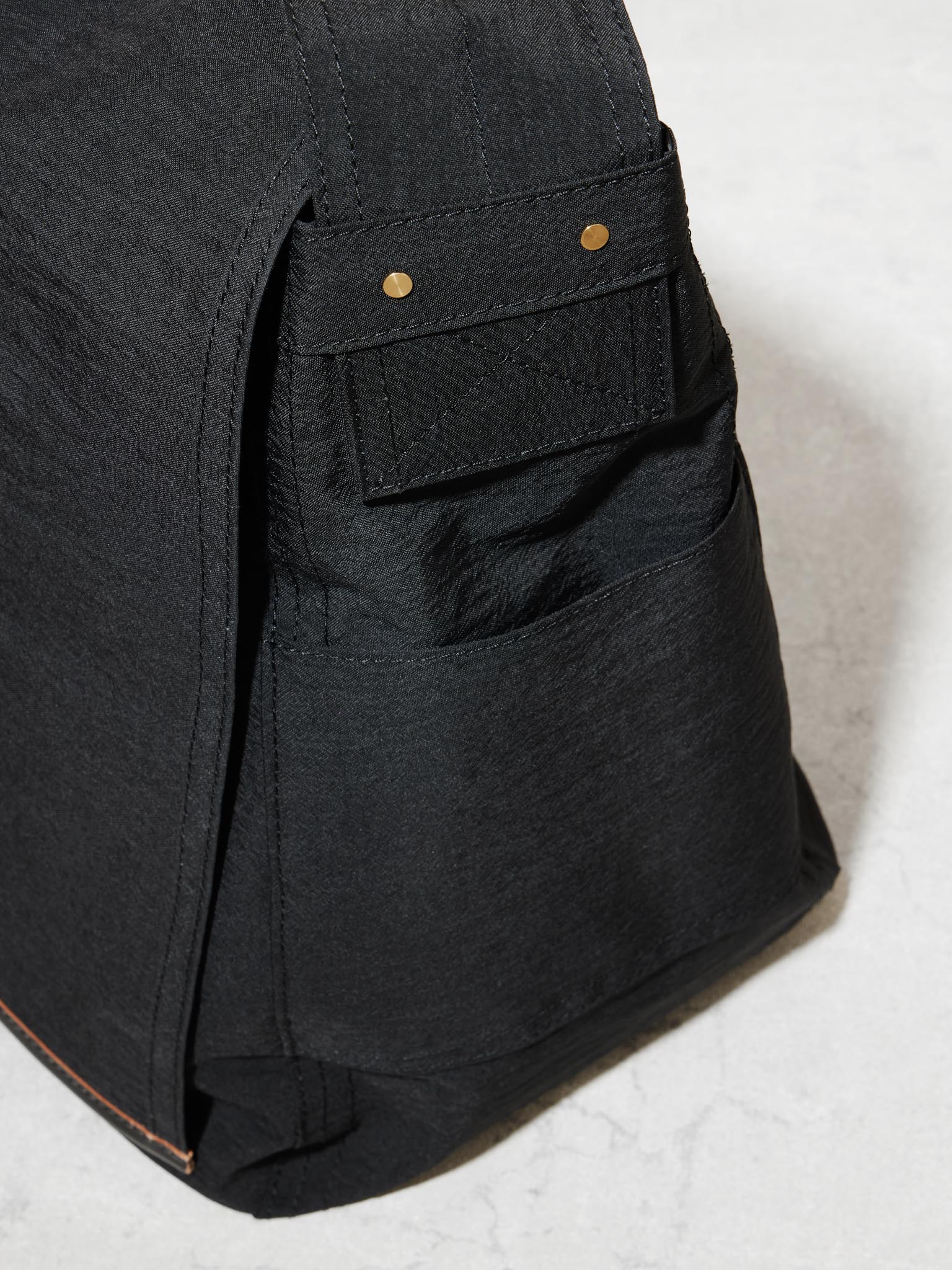 NEWSPAPER / SHRINK-ReNY