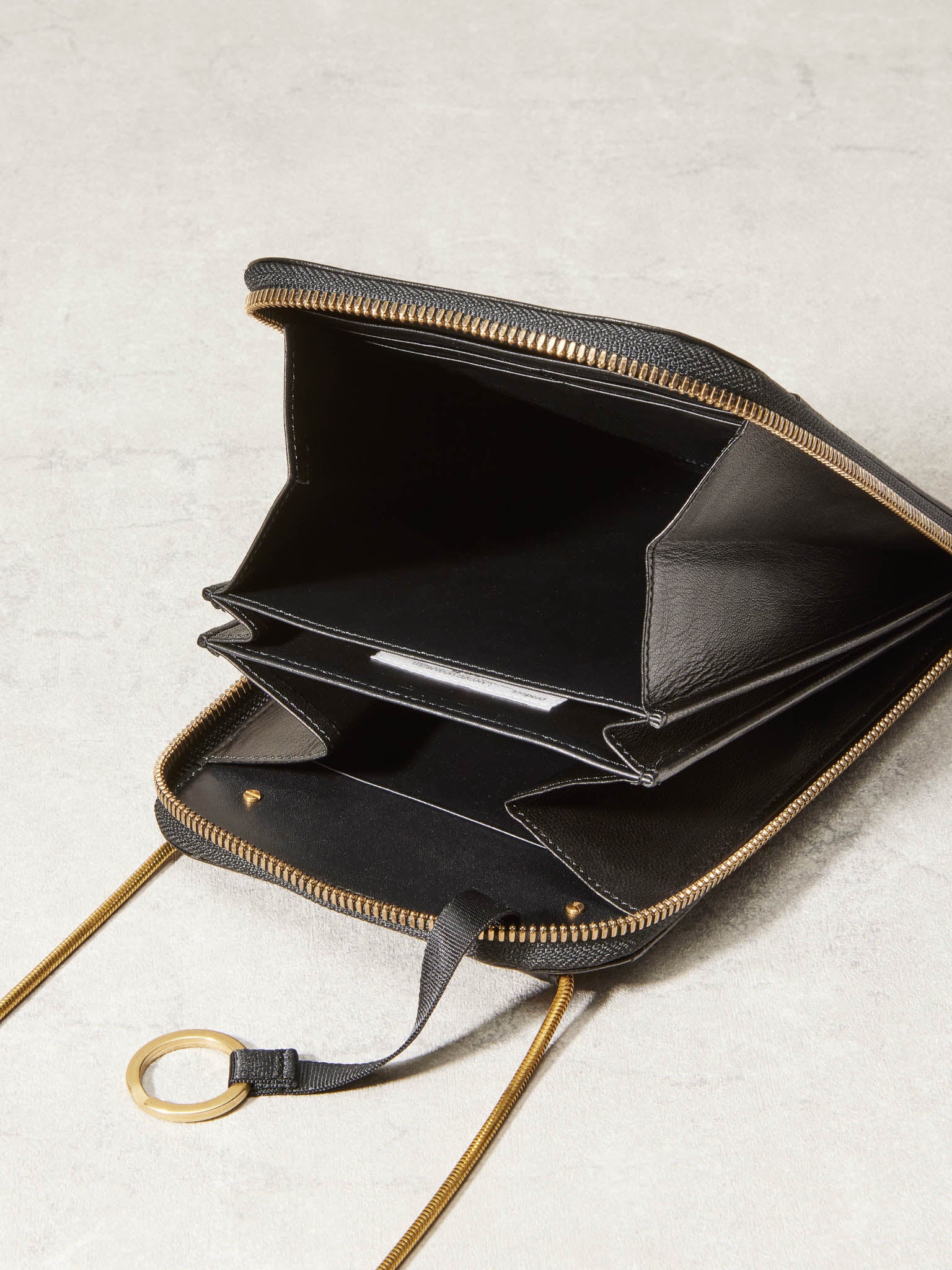 LANYARD ORGANIZER