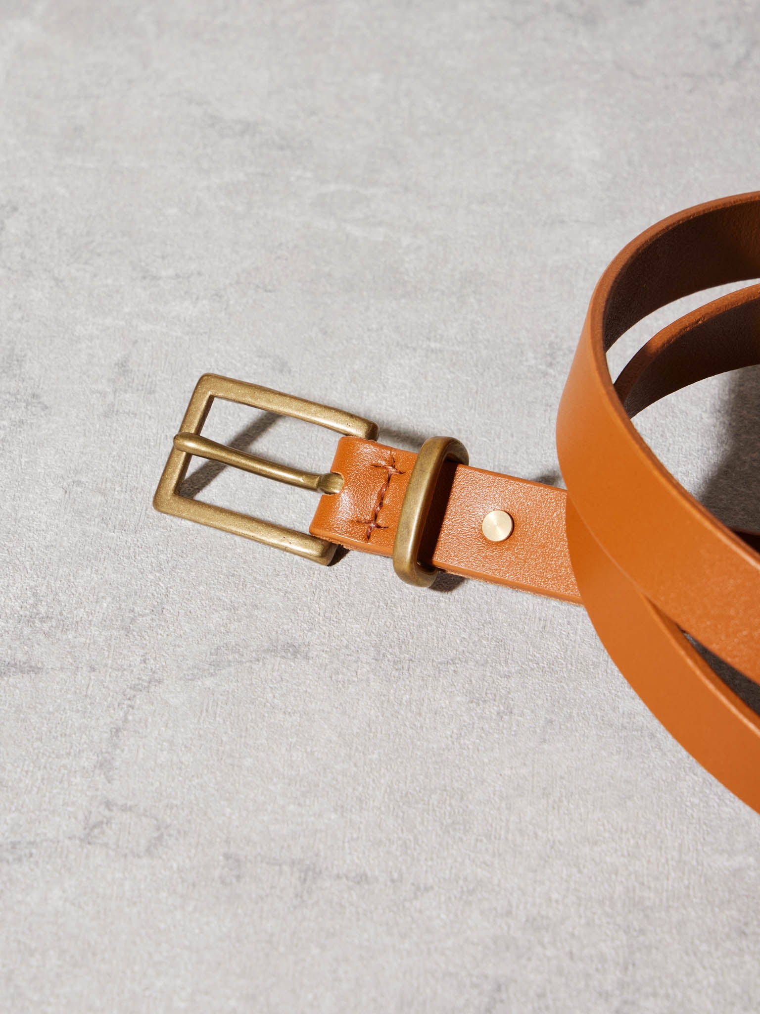 HANGING BELT