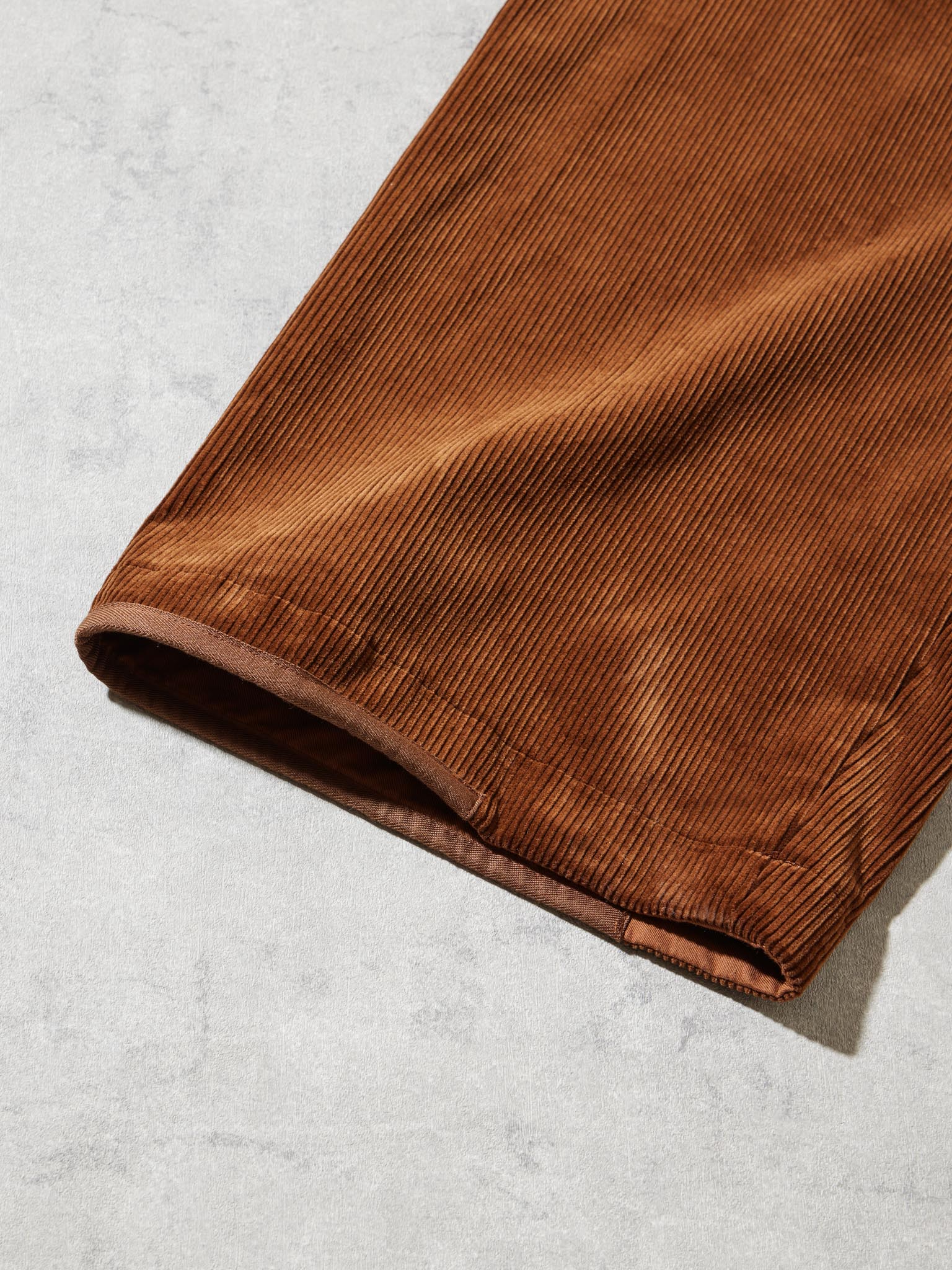 CORDUROY SEAMLESS TROUSERS