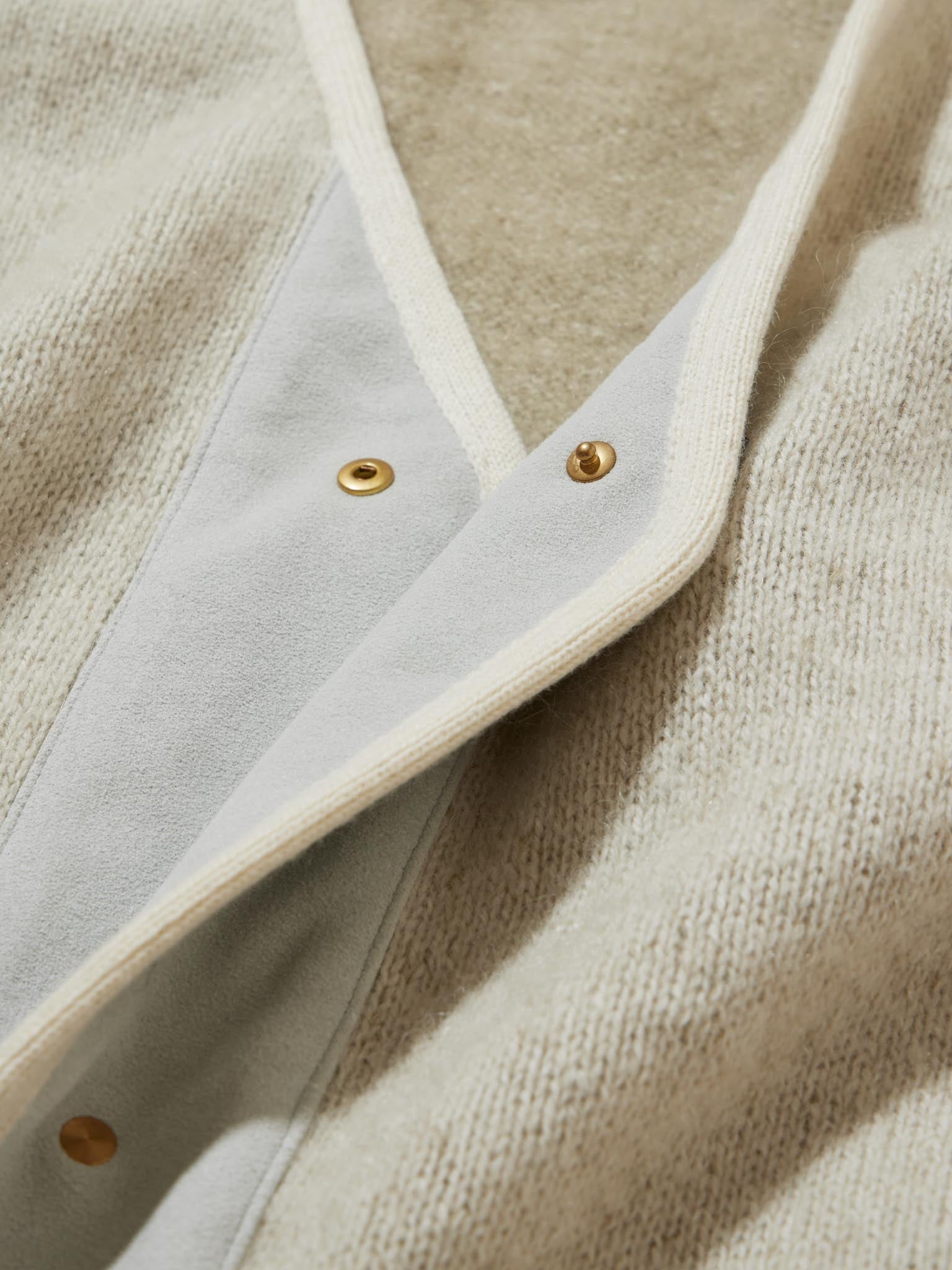 BRASS DOT CARDIGAN