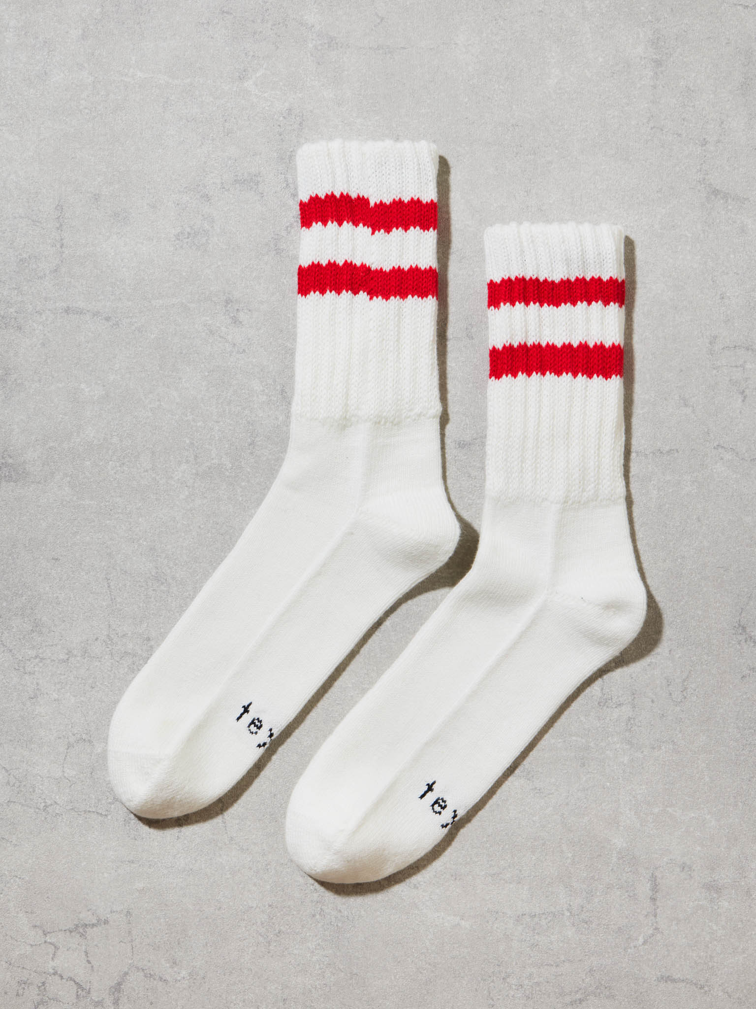 LOW-GAUGE RIB BORDER SOX