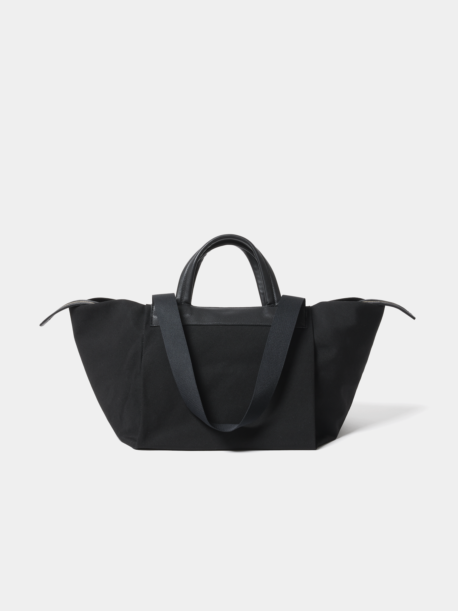 PIECE TOTE
