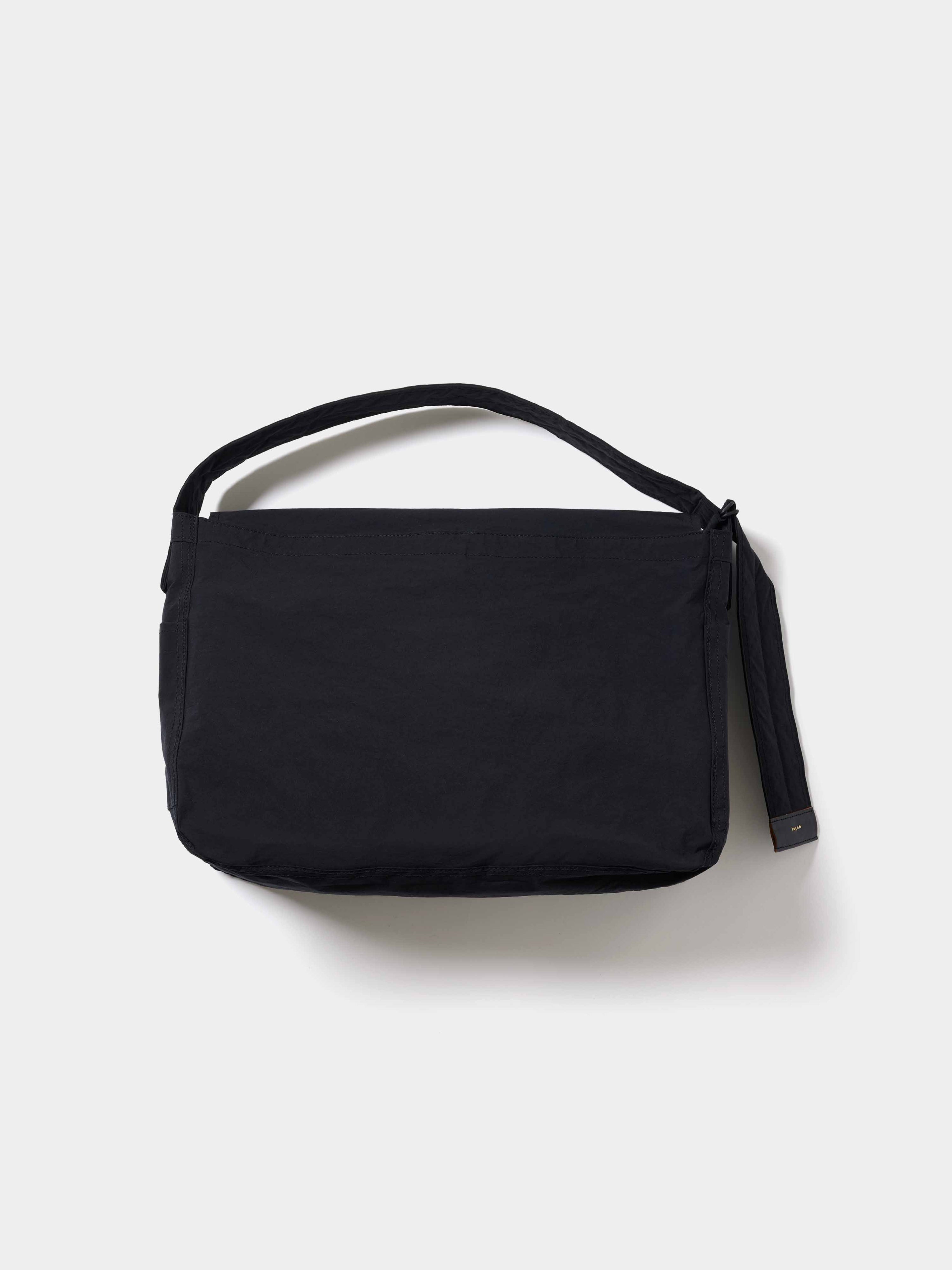 NEWSPAPER / WASHER-NY