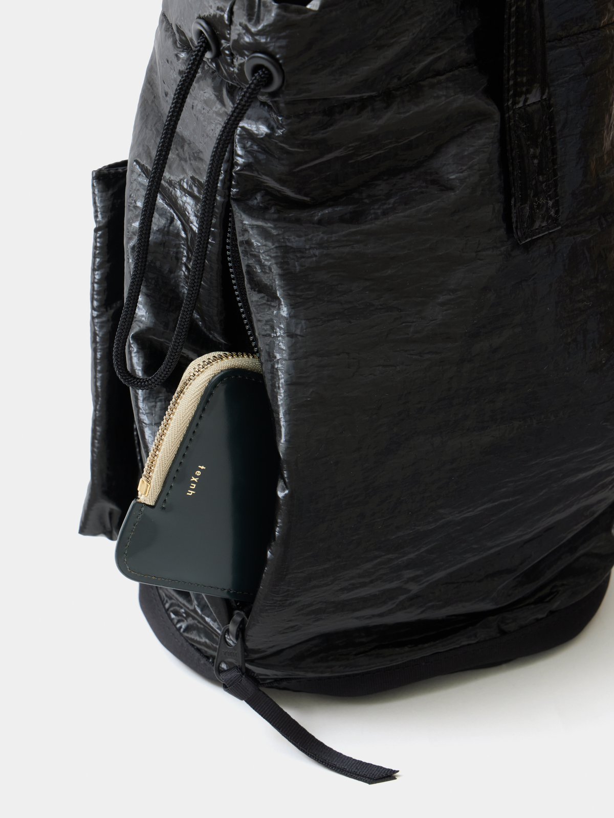 SHURAF POUCH / AIRLY LAMI-RIP