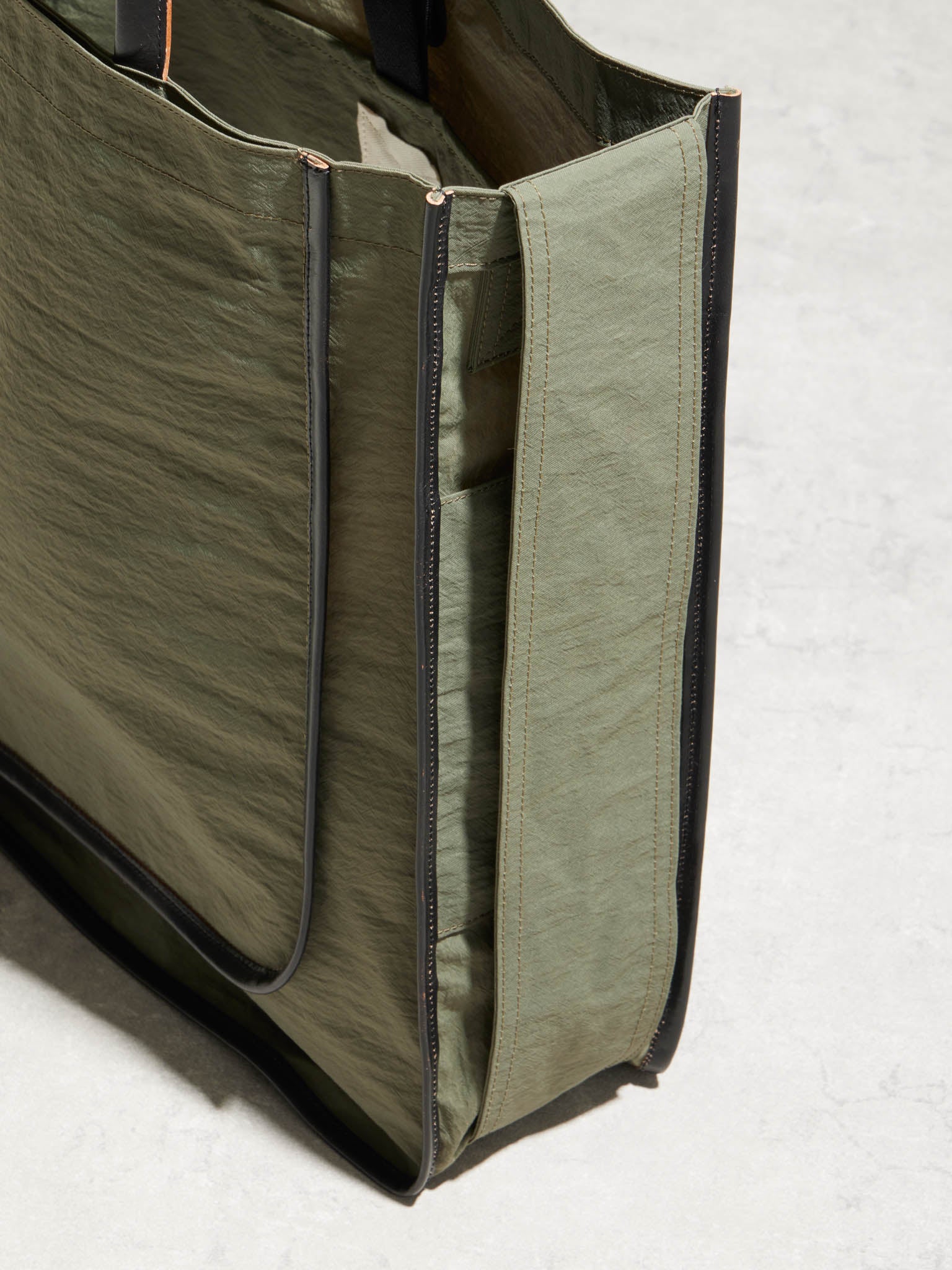 MAGAZINE / SHRINK-ReNY