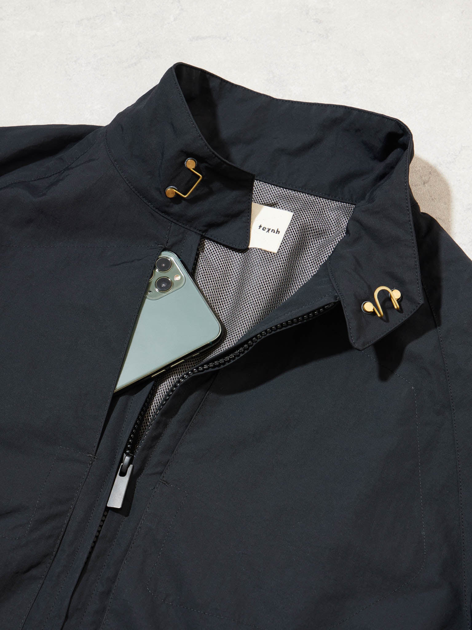 BAGLESS DRAWSTRING BLOUSON