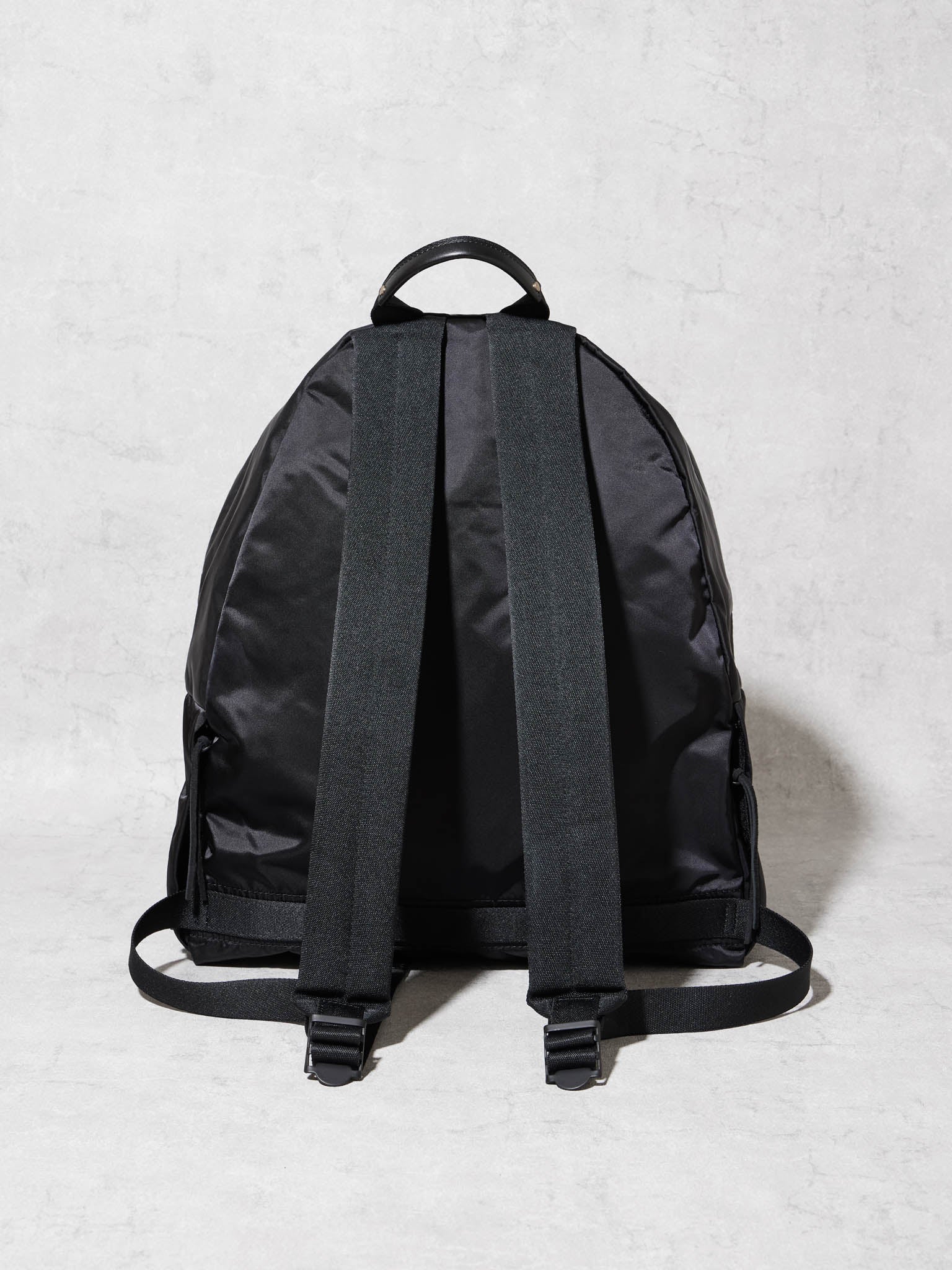 CLASSIC DAYPACK / 66NY