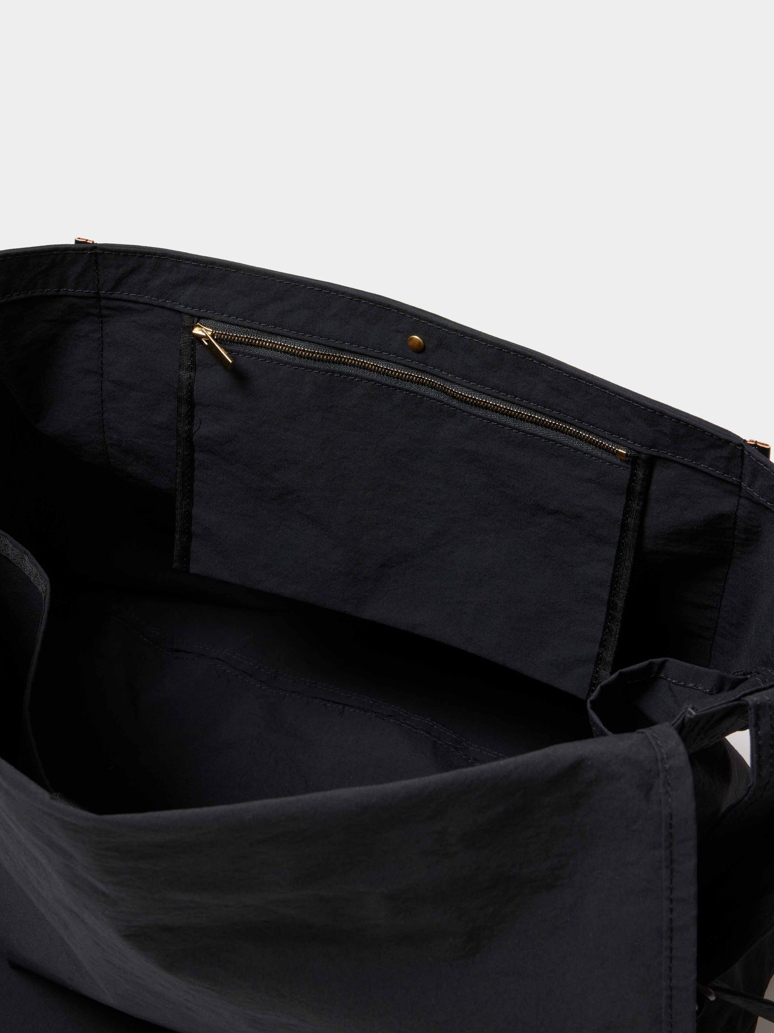 NEWSPAPER / WASHER-NY