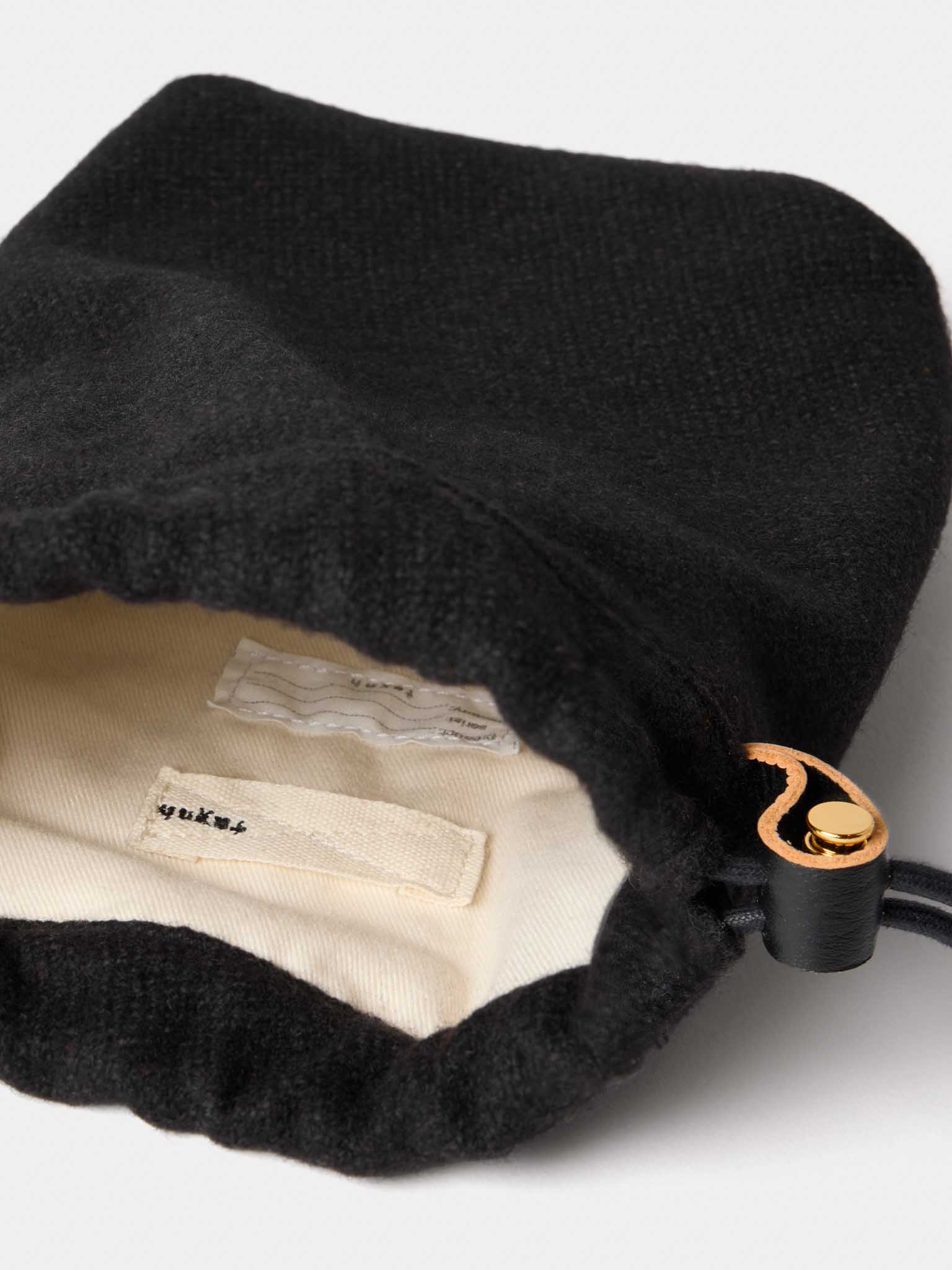 DRAWSTRING POUCH M / WOOL