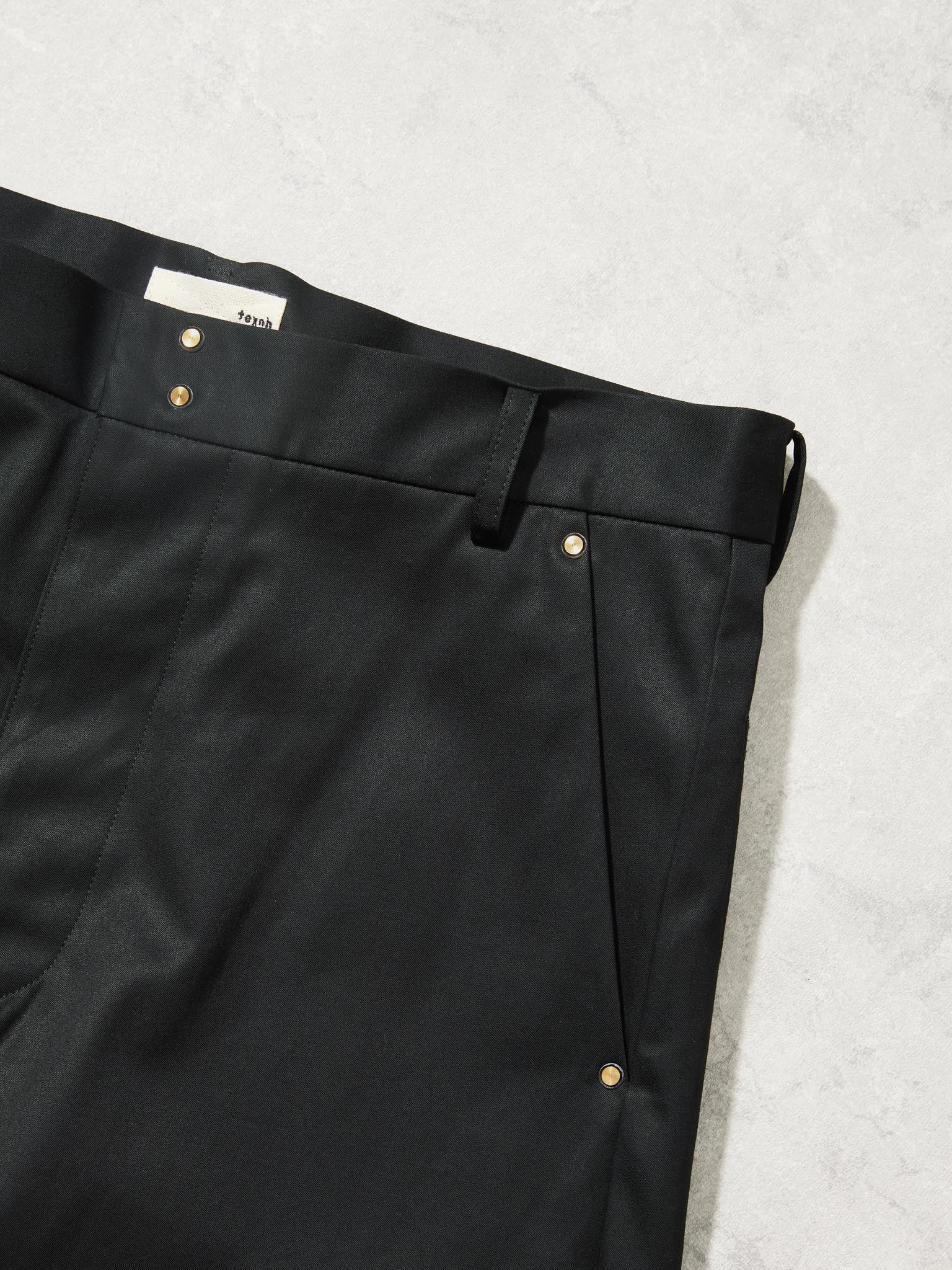 SEAMLESS TROUSERS / BLACK