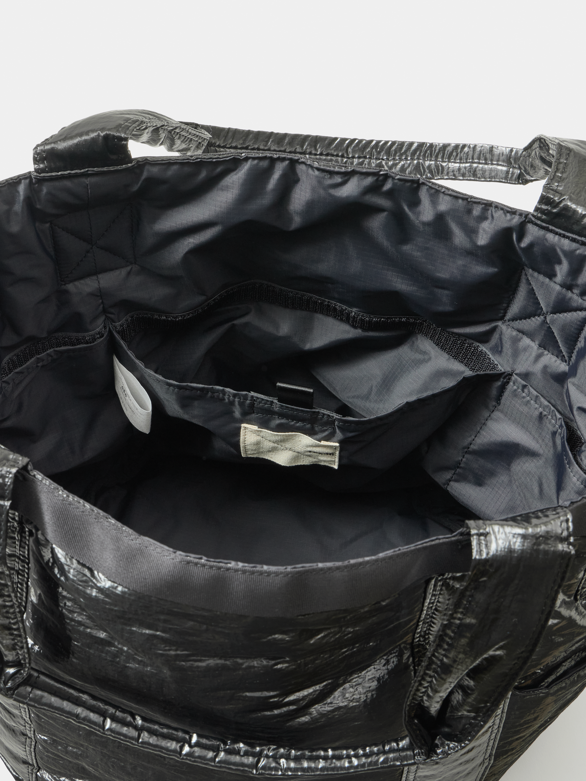 DUAL-HANDLE TOTE / AIRLY LAMI-RIP