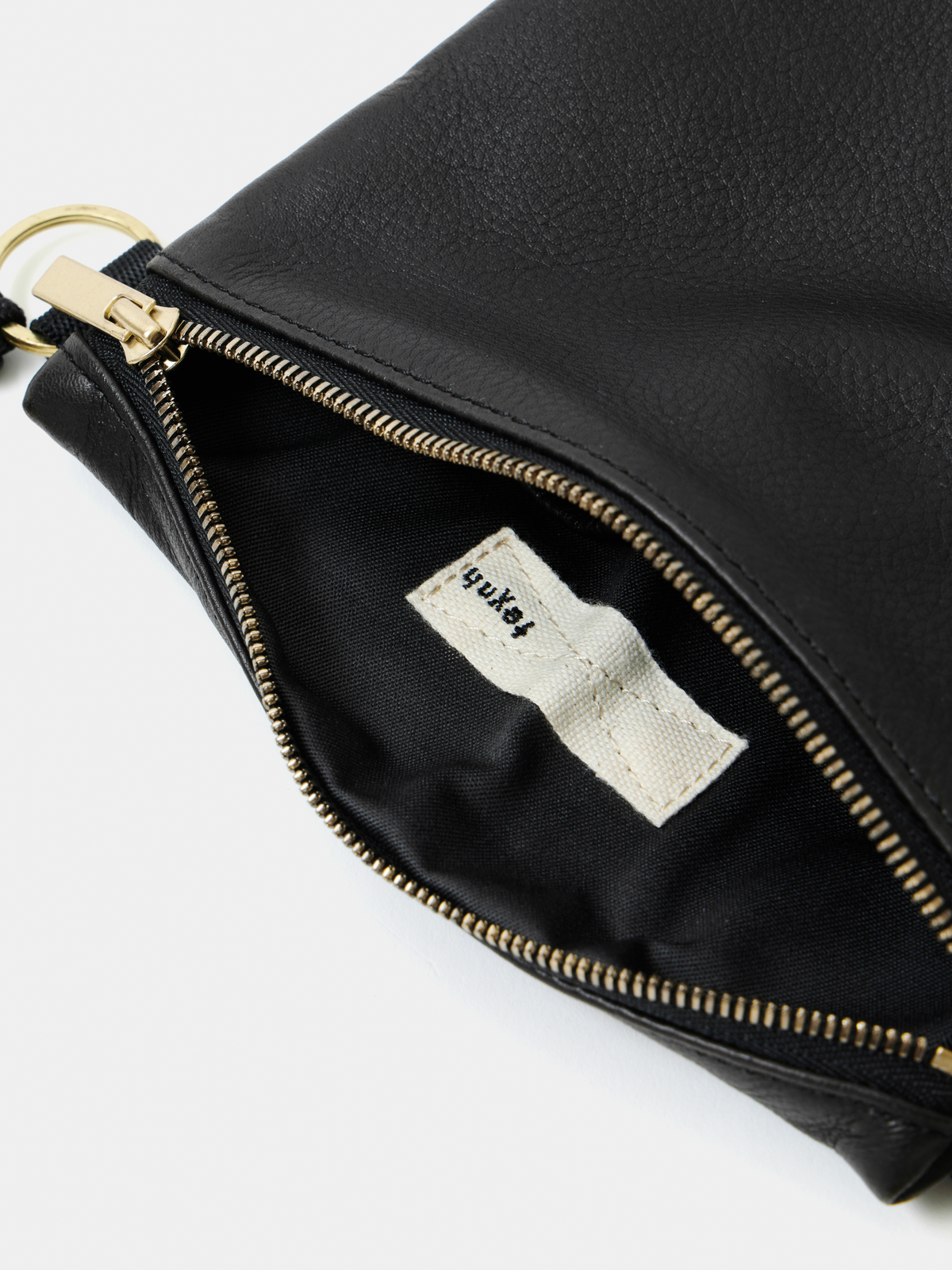 SQUARE POCKET