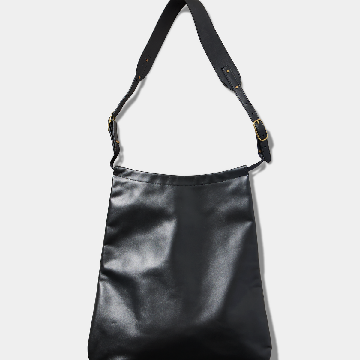 【美品】texnh TRIANGLE SHOULDER TRIANGLE SHOULDER L