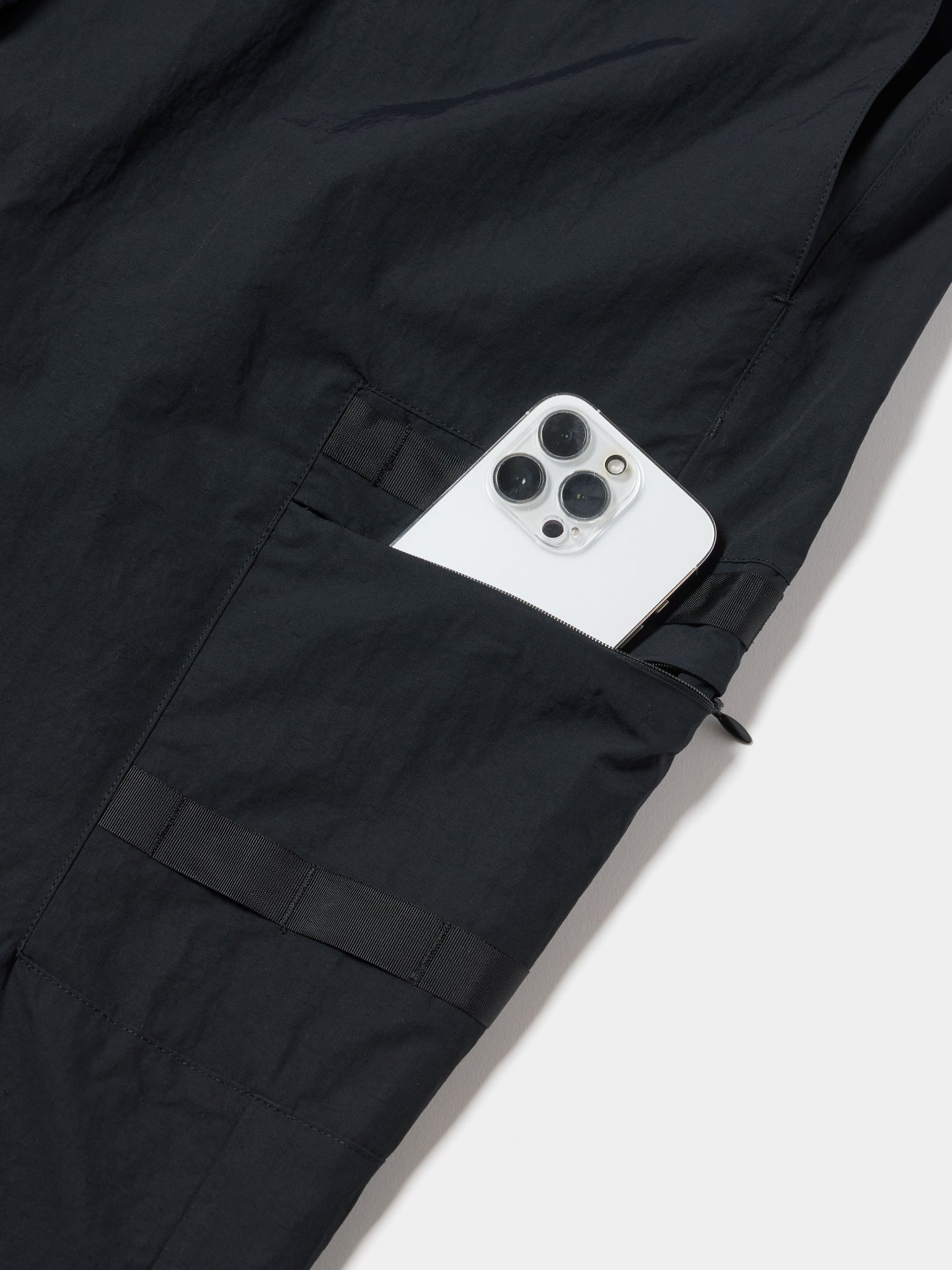 BAGLESS CARGO TROUSERS