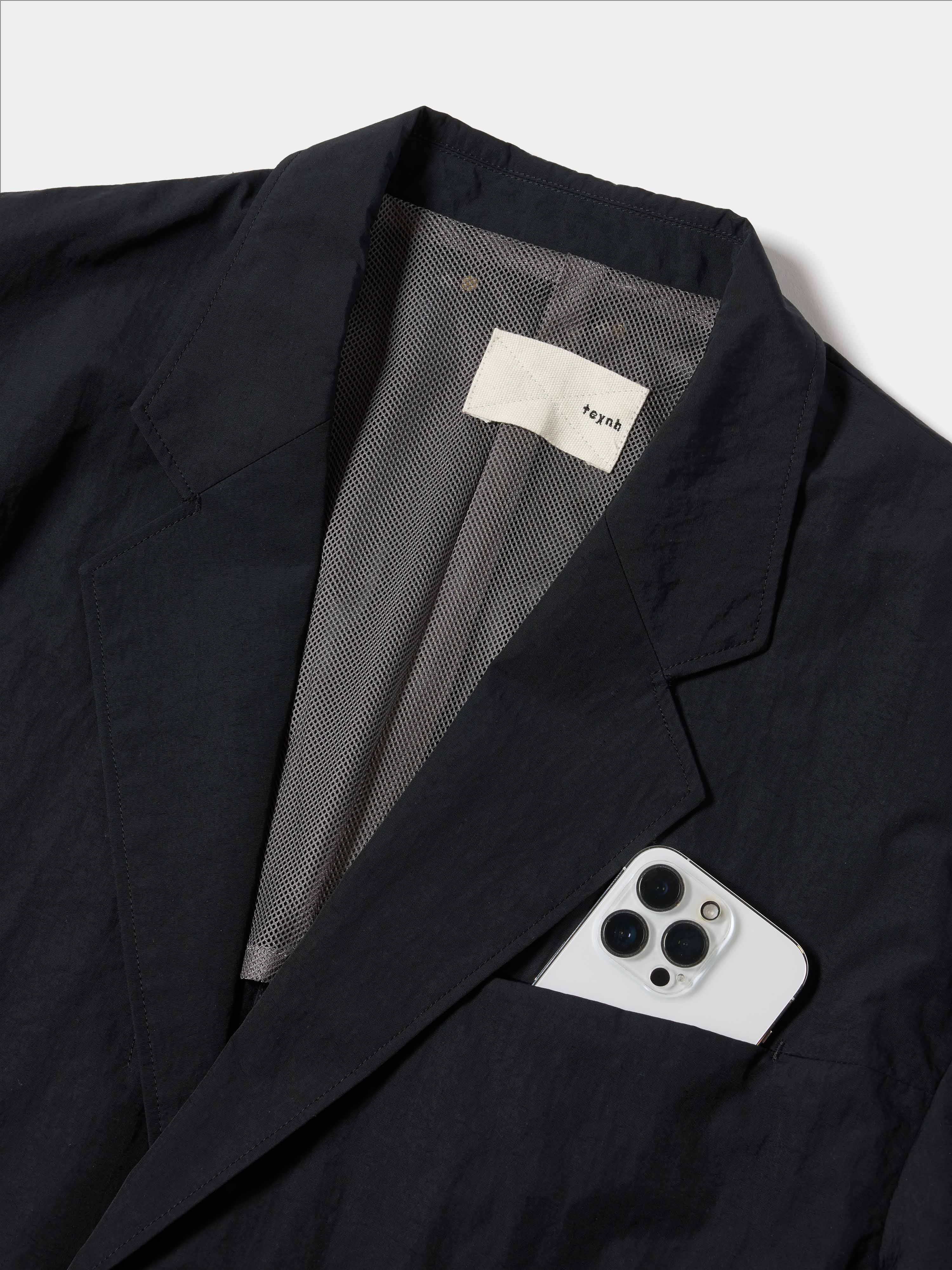 VOYAGER JACKET